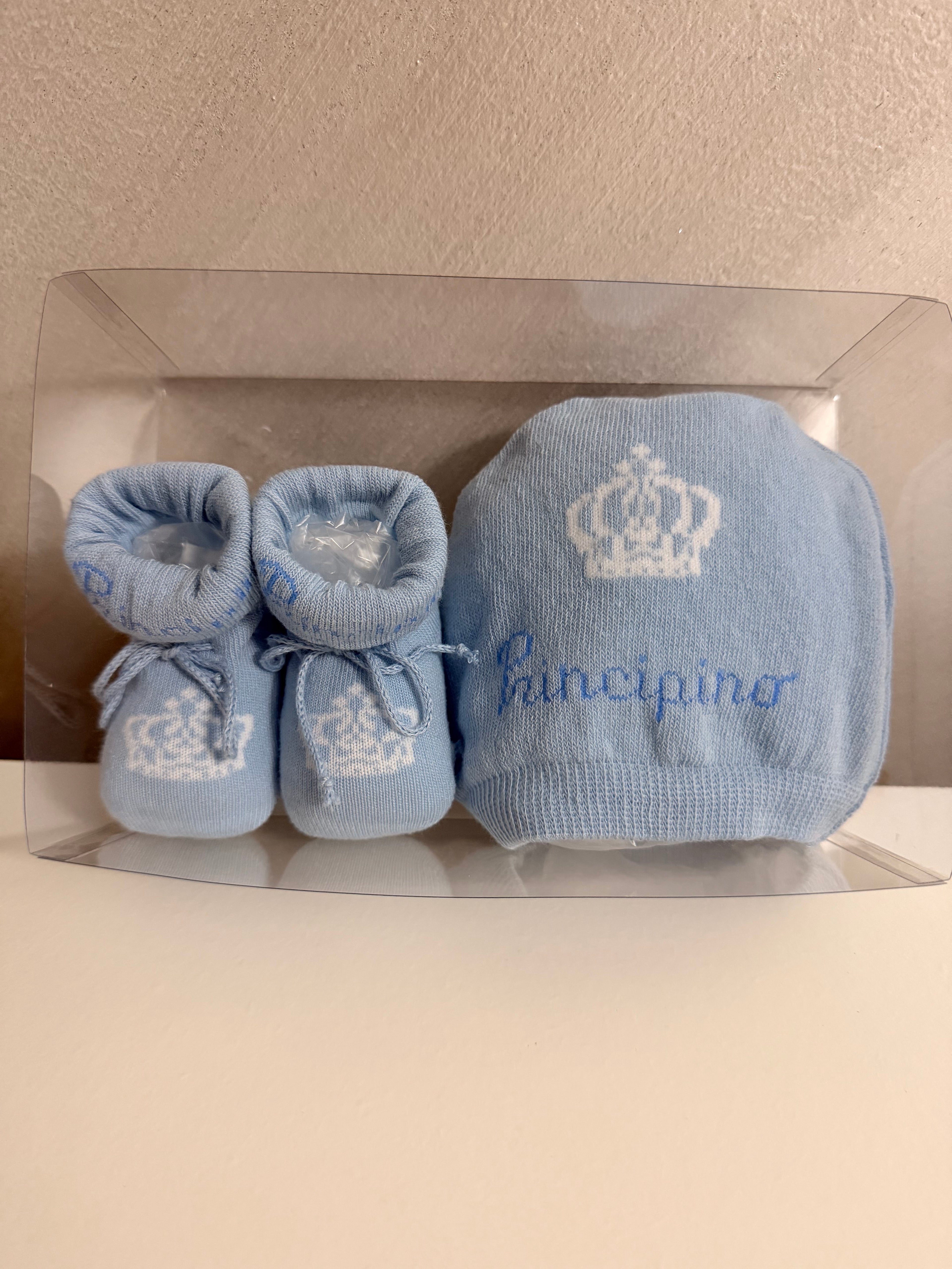 Cappellino e scarpette principino